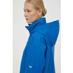 Vodoodporna jakna Rains 15400 Fuse Jacket - modra. Vodoodporna jakna iz kolekcije Rains. Delno podložen model, izdelan iz iz gladke tkanine. Model s povečano vodoodpornostjo, ki je idealen za slabše vremenske razmere.