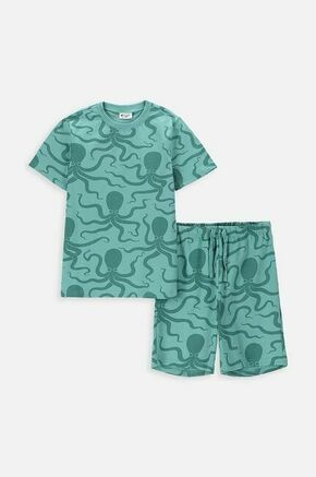 Otroška bombažna pižama Coccodrillo zelena barva - zelena. Otroški pižama iz kolekcije Coccodrillo. Model izdelan iz vzorčaste pletenine. Izjemno udobna tkanina z visoko vsebnostjo bombaža.