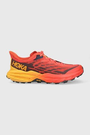 Tekaški čevlji Hoka Speedgoat 5 oranžna barva - oranžna. Tekaški čevlji iz kolekcije Hoka. Model z vdolbino