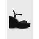 Sandali Steve Madden Compact črna barva, SM11002429 - črna. Sandali iz kolekcije Steve Madden. Model izdelan iz tekstilnega materiala. Nežen material, prijeten na dotik.