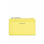 Denarnica Calvin Klein ženski, rumena barva - rumena. Mala denarnica iz kolekcije Calvin Klein. Model izdelan iz ekološkega usnja.