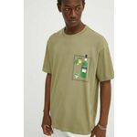 Bombažna kratka majica Les Deux moška, zelena barva, LDM101174 - zelena. Kratka majica iz kolekcije Les Deux, izdelana iz tanke, elastične pletenine. Model iz izjemno udobne bombažne tkanine, ki je zračna.