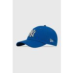 Kapa s šiltom New Era NEW YORK YANKEES - modra. Kapa s šiltom vrste baseball iz kolekcije New Era. Model izdelan iz tkanine z nalepko.