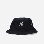 Bombažni klobuk 47brand New York Yankees črna barva - črna. Klobuk iz kolekcije 47brand. Model z ozkim robom, izdelan iz materiala z nalepko.