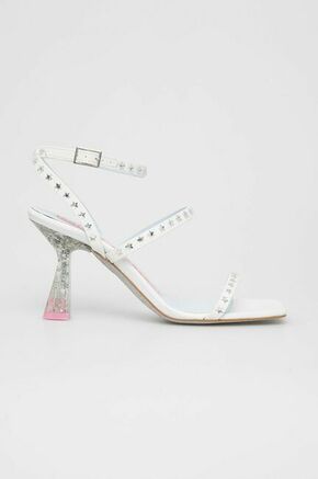 Chiara Ferragni sandali - bela. Sandali iz kolekcije Chiara Ferragni. Model izdelan iz sintetičnega materiala.