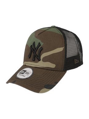 New Era kapa New York Yankees - zelena. Kapa s šiltom vrste baseball iz kolekcije New Era. Model izdelan iz vzorčaste tkanine.