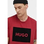 Bombažna kratka majica HUGO moški, bordo barva - bordo. Kratka majica iz kolekcije HUGO, izdelana iz tanke, rahlo elastične pletenine. Model iz izjemno udobne in zračne tkanine je idealen za toplejše letne čase.