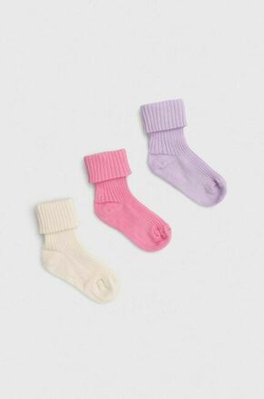 Nogavice za dojenčka United Colors of Benetton 3-pack roza barva - roza. Nogavice za dojenčka iz kolekcije United Colors of Benetton. Model izdelan iz enobarvne pletenine.