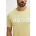 Bombažna kratka majica HUGO moški, rumena barva - rumena. Lahkotna kratka majica iz kolekcije HUGO, izdelana iz pletenine, prijetne na otip. Model iz izjemno udobne, zračne tkanine.