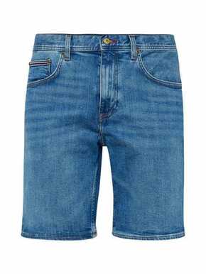 Jeans kratke hlače Tommy Hilfiger moški - modra. Kratke hlače iz kolekcije Tommy Hilfiger. Model izdelan iz jeansa. Model iz tankega materiala je idealen za toplejše letne čase.