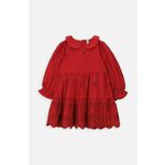 Obleka za dojenčka Coccodrillo rdeča barva - rdeča. Za dojenčke obleka iz kolekcije Coccodrillo. Model izdelan iz tkanine z nalepko. Model iz izjemno udobne tkanine z visoko vsebnostjo viskoze.