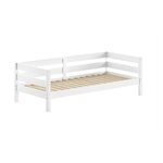 Bela otroška postelja iz masivnega bora z letvenim dnom 90x200 cm Margrit – Vipack