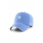 47brand kapa New York Yankees - modra. Baseball kapa iz kolekcije 47brand. Model izdelan iz gladek material z vložki.