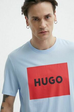 Bombažna kratka majica HUGO moški - modra. Ohlapna kratka majica iz kolekcije HUGO. Model izdelan iz tanke