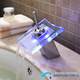 LED pipa za kopalnico EYN MF161 | Sodoben dizajn kopalniške armature s slapom