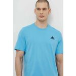 Bombažna kratka majica adidas moška, IS1317 - modra. Kratka majica iz kolekcije adidas, izdelana iz elastične pletenine. Model iz izjemno udobne bombažne tkanine.