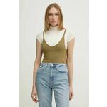 Top Calvin Klein Jeans ženski, zelena barva, J20J224805 - zelena. Top iz kolekcije Calvin Klein Jeans, izdelana iz enobarvne pletenine. Model iz izjemno udobne tkanine z visoko vsebnostjo viskoze.