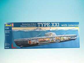 Revell U-Boot Type XXI U 2540 &amp; Interieur - 1 k.