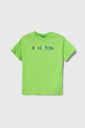 Otroška bombažna kratka majica United Colors of Benetton zelena barva - zelena. Otroške lahkotna kratka majica iz kolekcije United Colors of Benetton