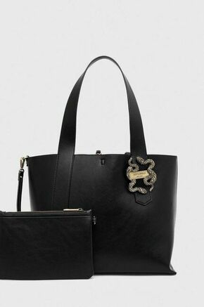 Torbica Just Cavalli črna barva - črna. Velika torbica iz kolekcije Just Cavalli. Model na zapenjanje