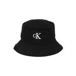 Bombažni klobuk Calvin Klein Jeans črna barva - črna. Klobuk iz kolekcije Calvin Klein Jeans. Model z ozkim robom, izdelan iz materiala z nalepko.