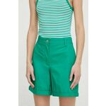 Kratke hlače Tommy Hilfiger ženski, zelena barva - zelena. Kratke hlače iz kolekcije Tommy Hilfiger, izdelane iz gladke tkanine. Material z optimalno elastičnostjo zagotavlja popolno svobodo gibanja.