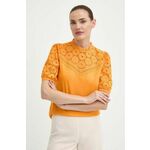 Bombažna majica Morgan DULIE ženska, oranžna barva, DULIE - oranžna. Majica iz kolekcije Morgan izdelana iz lahkega blaga. Model iz tankega materiala je idealen za toplejše letne čase.