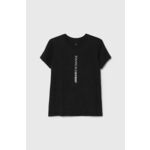 Bombažna kratka majica Armani Exchange ženski, črna barva - črna. Kratka majica iz kolekcije Armani Exchange, izdelana iz pletenine s potiskom. Model iz zračne bombažne tkanine.