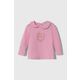 Majica z dolgimi rokavi za dojenčka Pinko Up roza barva - roza. Majica z dolgimi rokavi za dojenčka iz kolekcije Pinko Up. Model izdelan iz pletenine s potiskom. Izjemno udobna tkanina z visoko vsebnostjo bombaža.