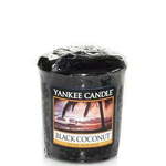 Yankee Candle Aromatična zavetna sveča Črni kokos 49 g
