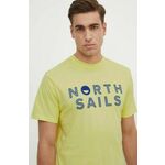 Bombažna kratka majica North Sails moška, rumena barva, 692973 - rumena. Kratka majica iz kolekcije North Sails, izdelana iz pletenine z nalepko. Model iz izjemno udobne bombažne tkanine.