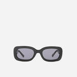 Sončna očala Vans moški, črna barva - črna. Sončna očala iz kolekcije Vans. Model s enobarvnimi stekli in okvirji iz plastike. Ima filter UV 400. Model je enostaven za čiščenje in vzdrževanje.