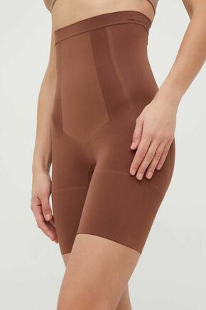 Spanx kratke hlače za oblikovanje postave - rjava. Kratke hlače za oblikovanje postave iz kolekcije Spanx. Model izdelan iz enobarvne pletenine.