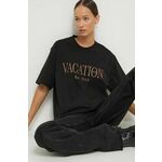 Bombažna kratka majica On Vacation črna barva - črna. Kratka majica iz kolekcije On Vacation, izdelana iz pletenine, prijetne na otip. Model iz izjemno udobne bombažne tkanine.