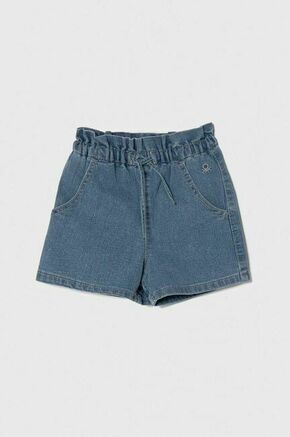 Otroške kratke hlače iz jeansa United Colors of Benetton - modra. Otroški kratke hlače iz kolekcije United Colors of Benetton. Model izdelan iz jeansa. Model iz izjemno udobne in zračne tkanine je idealen za toplejše letne čase.