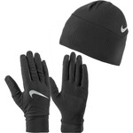 Kapa in rokavice Nike črna barva, - črna. Kapa iz kolekcije Nike. Model izdelan iz enobarvne pletenine.