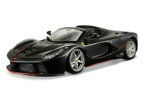 Bburago 1:24 Ferrari Laferrari Aperta kovinsko črna