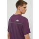 Bombažna kratka majica The North Face moška, vijolična barva, NF0A87DDV6V1 - vijolična. Lahkotna kratka majica iz kolekcije The North Face, izdelana iz pletenine, prijetne na otip. Model iz izjemno udobne bombažne tkanine.