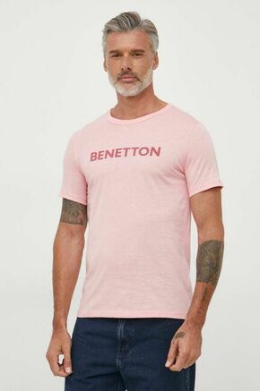 Bombažna kratka majica United Colors of Benetton roza barva - roza. Lahkotna kratka majica iz kolekcije United Colors of Benetton