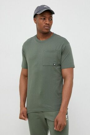 Bombažna kratka majica New Balance zelena barva - zelena. Kratka majica iz kolekcije New Balance. Model izdelan iz enobarvne pletenine. Tanek