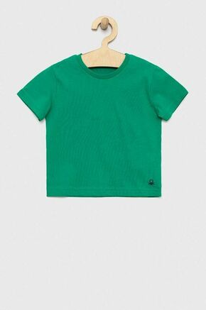 Otroška bombažna kratka majica United Colors of Benetton zelena barva - zelena. Otroški Ohlapna kratka majica iz kolekcije United Colors of Benetton. Model izdelan iz tanke