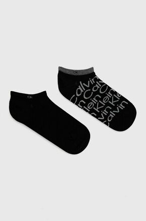 Calvin Klein nogavice (2-pack) - črna. Kratke nogavice iz zbirke Calvin Klein. Model izdelan iz raztegljive vzorčaste tkanine. Vključena sta dva para