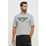 Bombažna kratka majica Reebok Classic Basketball siva barva - siva. Kratka majica iz kolekcije Reebok Classic, izdelana iz tanke, elastične pletenine. Model iz zračne bombažne tkanine.