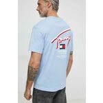 Bombažna kratka majica Tommy Jeans moški - modra. Kratka majica iz kolekcije Tommy Jeans, izdelana iz tanke, elastične pletenine. Model iz zračne bombažne tkanine.