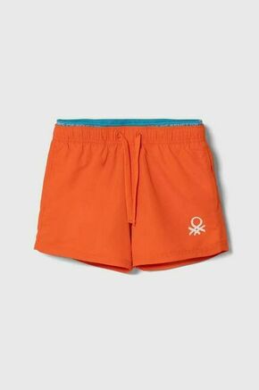 Otroške kopalne kratke hlače United Colors of Benetton oranžna barva - oranžna. Kopalne kratke hlače iz kolekcije United Colors of Benetton. Model izdelan iz lahkega blaga. Izjemno zračen