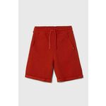 Otroške bombažne kratke hlače United Colors of Benetton rdeča barva - rdeča. Otroški kratke hlače iz kolekcije United Colors of Benetton, izdelane iz prožnega materiala, ki zagotavlja udobje in svobodo gibanja. Model iz zračne bombažne tkanine.