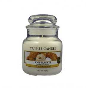 Yankee Candle dišeča sveča Soft Blanket Classic