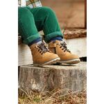 Otroški zimski usnjeni čevlji Mayoral rumena barva - rumena. Zimski čevlji iz kolekcije Mayoral. Delno podloženi model izdelan iz naravnega usnja. Model z ojačanim zgornjim delom zagotavlja stabilnost stopala.