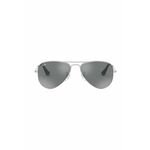 Otroška sončna očala Ray-Ban Junior Aviator siva barva, 0RJ9506S-Lustrzane - siva. Otroška sončna očala iz kolekcije Ray-Ban. Model z zrcalnimi stekli in okvirjem iz kovine.