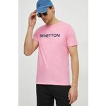 Bombažna kratka majica United Colors of Benetton moški, roza barva - roza. Kratka majica iz kolekcije United Colors of Benetton, izdelana iz tanke, elastične pletenine. Model iz izjemno udobne bombažne tkanine, ki je zračna.